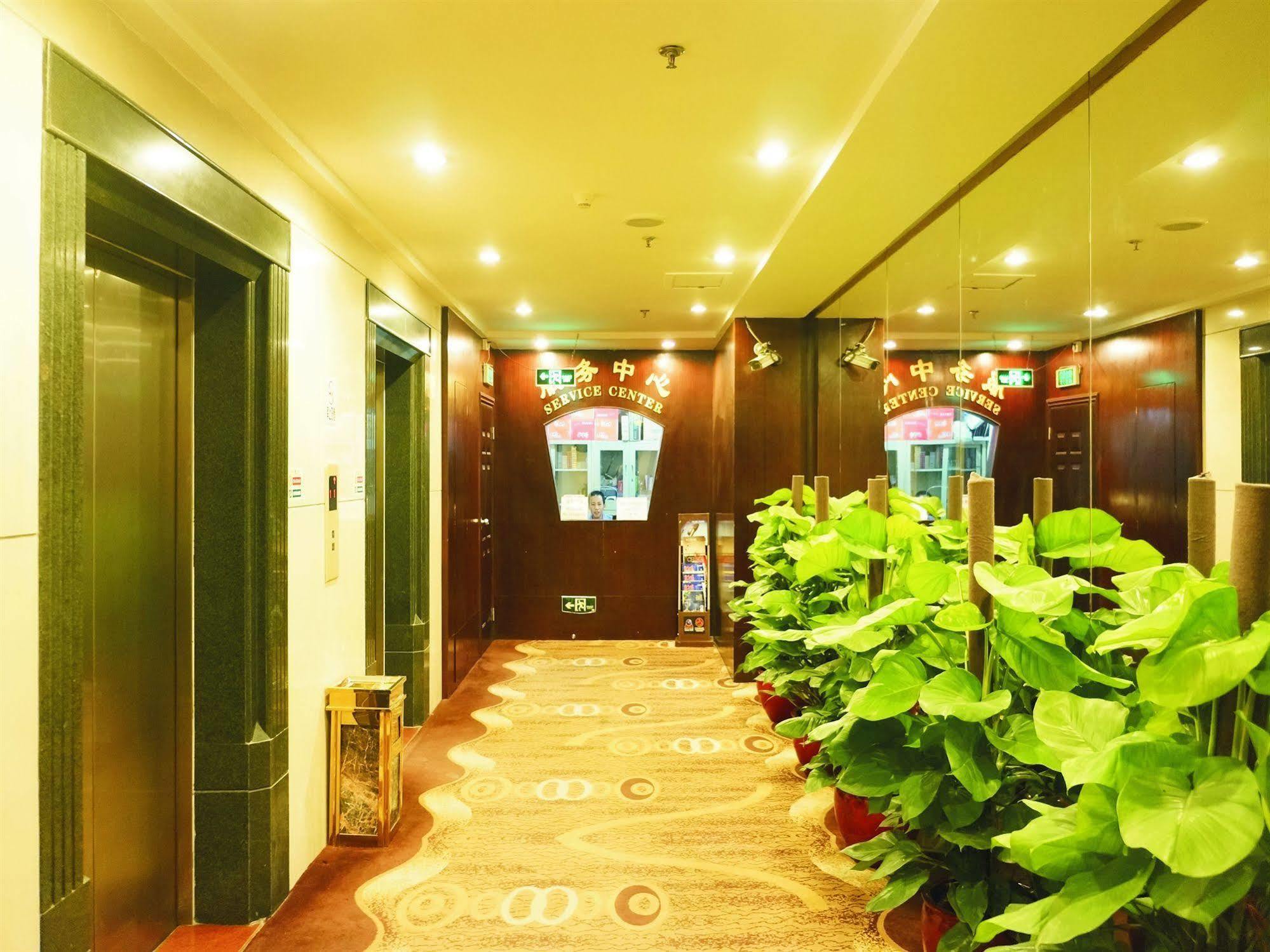 Raystar Hotel Canton Esterno foto